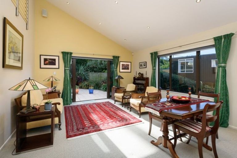 Photo of property in 147a Onslow Road, Khandallah, Wellington, 6035