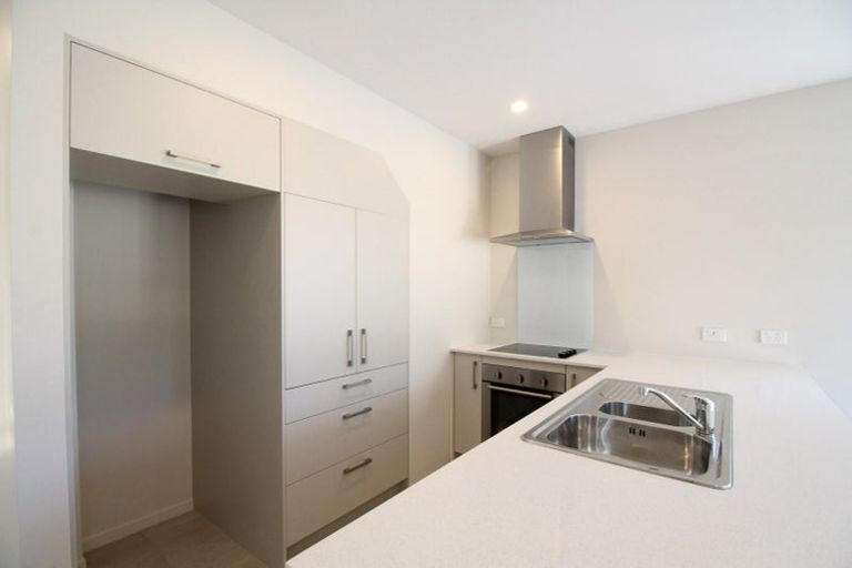 Photo of property in 10 Divide Loop, Takanini, 2112