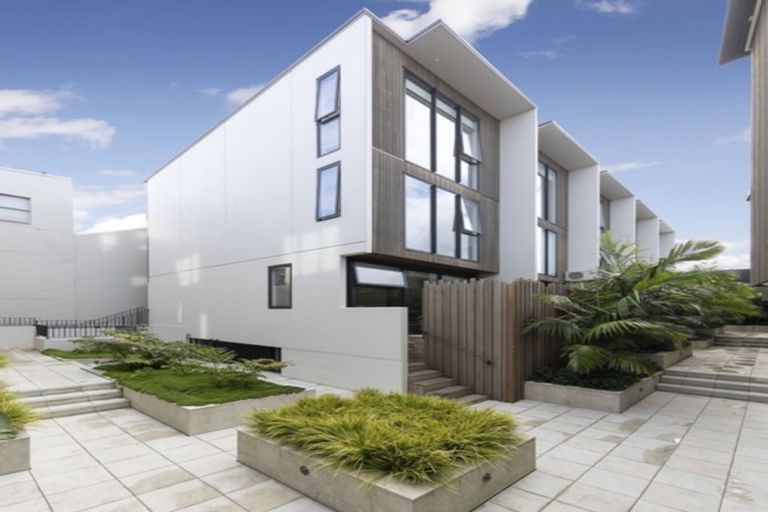 Photo of property in 12/6 Waima Street, Grey Lynn, Auckland, 1021