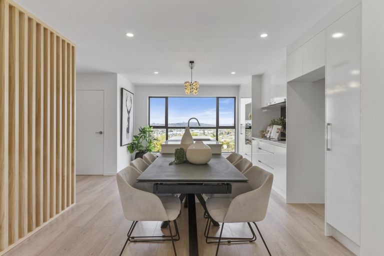 Photo of property in 8c Howe Street, Howick, Auckland, 2014