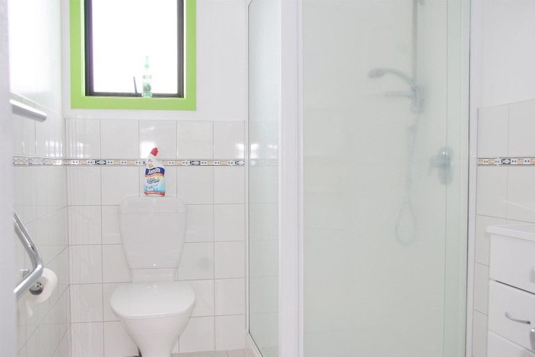 Photo of property in 117 Everitt Crescent, Whangamata, 3620