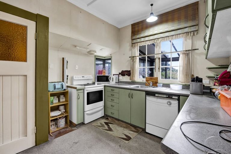 Photo of property in 32 Norfolk Street, Patea, 4520