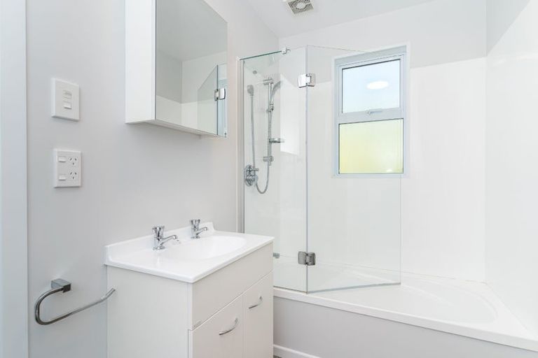 Photo of property in 2h Cavell Street, Musselburgh, Dunedin, 9013