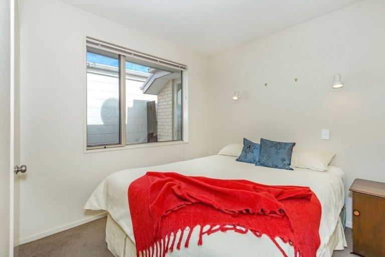 Photo of property in 1/120b Saint Martins Road, Saint Martins, Christchurch, 8022