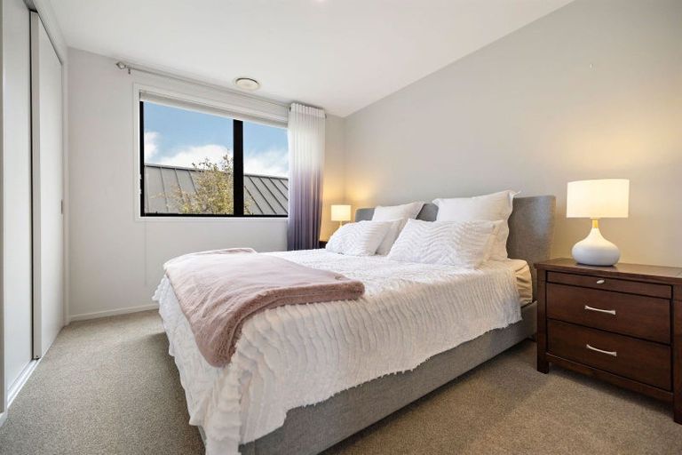 Photo of property in 27 Glenfiddich Road, Jacks Point, Queenstown, 9371