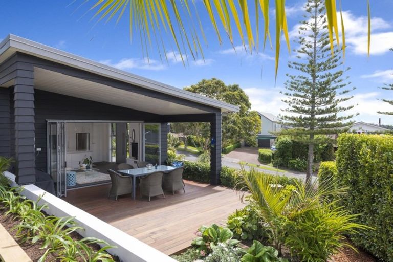 Photo of property in 7 Trident Place, Shelly Park, Auckland, 2014