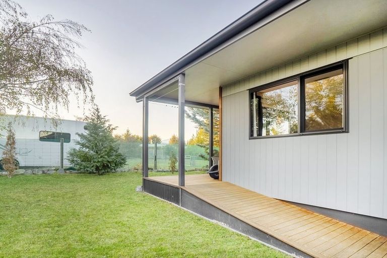 Photo of property in 51 Totara Drive, Twizel, 7901