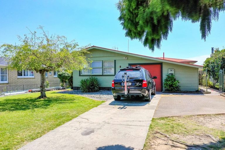 Photo of property in 30 Riverside Drive, Whakatane, 3120