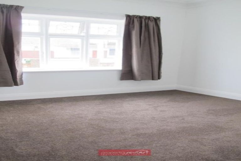 Photo of property in 143 Bay View Road, South Dunedin, Dunedin, 9012