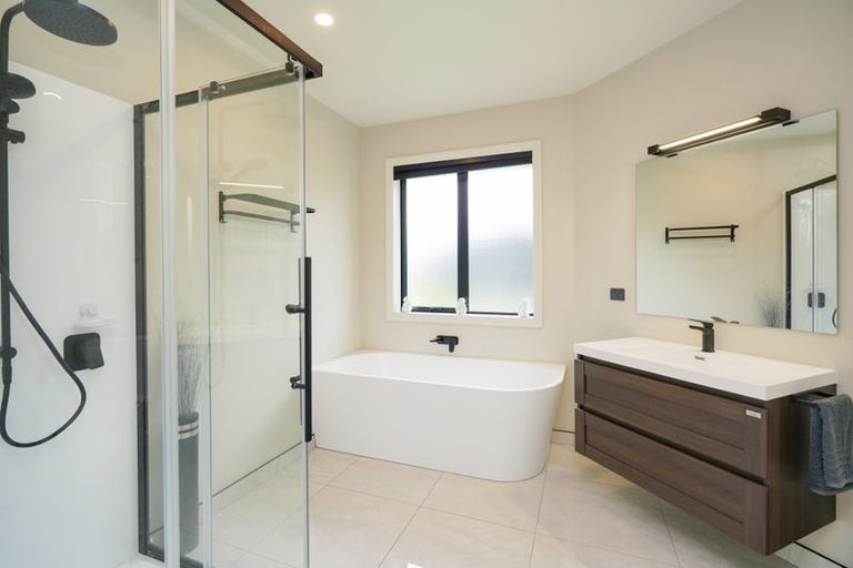 Photo of property in 171 Dunns Road, Otatara, Invercargill, 9879