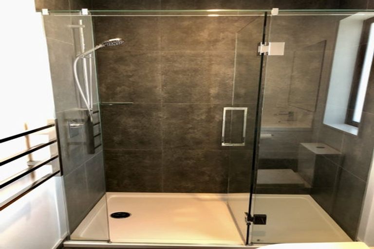 Photo of property in 2/58 Somme Street, St Albans, Christchurch, 8014