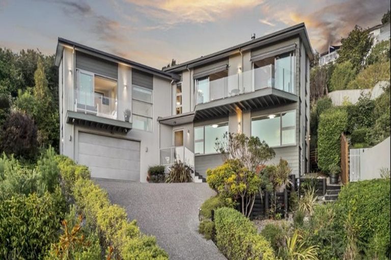 Photo of property in 28 Commodore Place, Britannia Heights, Nelson, 7010