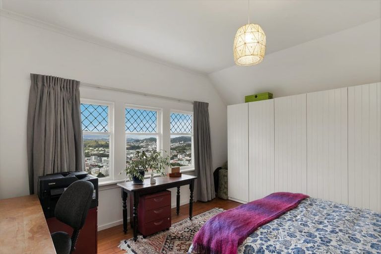 Photo of property in 69 Central Terrace, Kelburn, Wellington, 6012