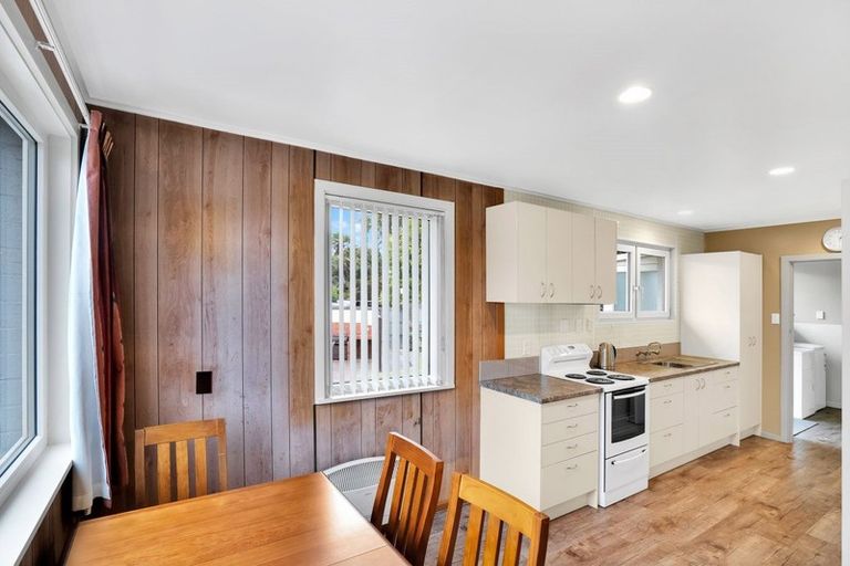 Photo of property in 31 Fern Drive, Halswell, Christchurch, 8025