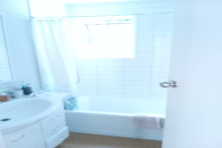 Photo of property in 5 Fitzgerald Place, Karori, Wellington, 6012