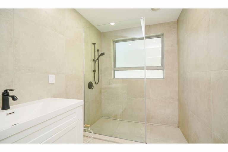 Photo of property in 11 Taiepa Road, Otatara, Invercargill, 9879