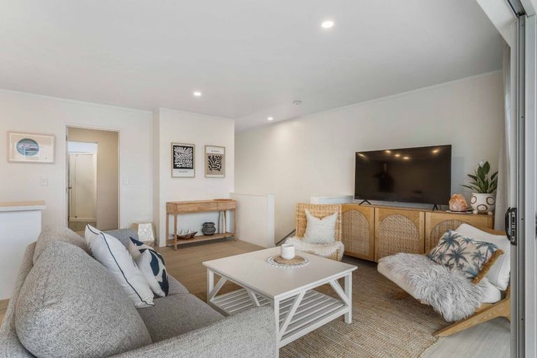 Photo of property in 319 Beverley Terrace, Whangamata, 3620