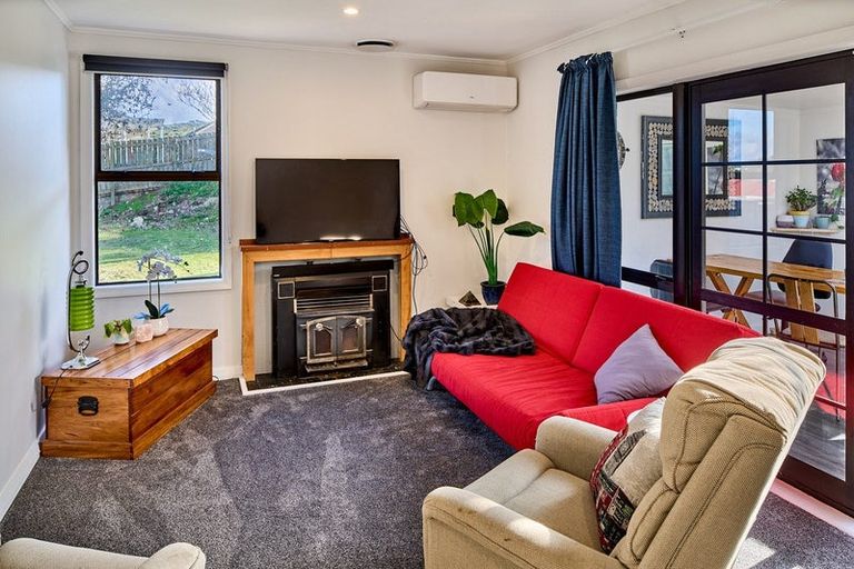 Photo of property in 91 Waiuta Street, Titahi Bay, Porirua, 5022