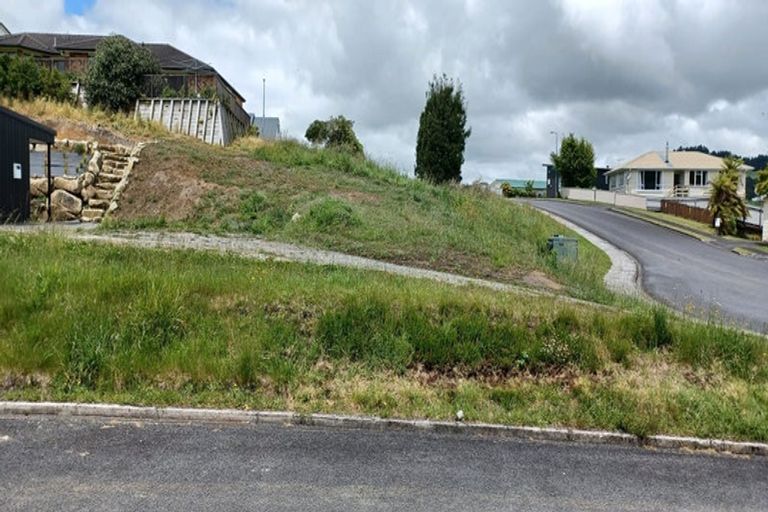 Photo of property in 12 Pei Te Hurinui Drive, Taumarunui, 3920