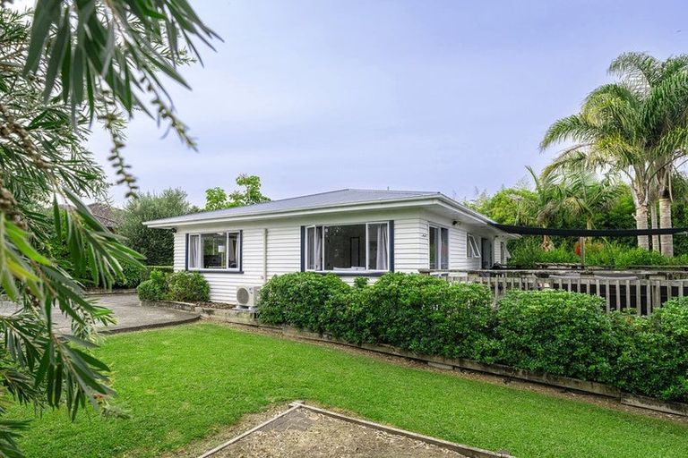 Photo of property in 24 Montgomery Avenue, Onerahi, Whangarei, 0110