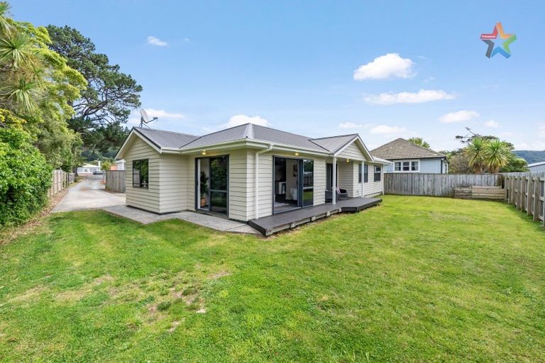 Photo of property in 24a Wainuiomata Road, Wainuiomata, Lower Hutt, 5014