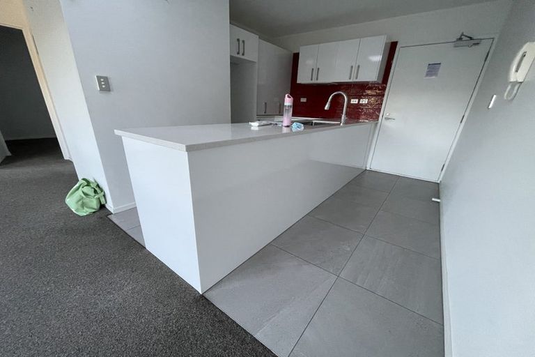 Photo of property in 325/26 Morningside Drive, Morningside, Auckland, 1025