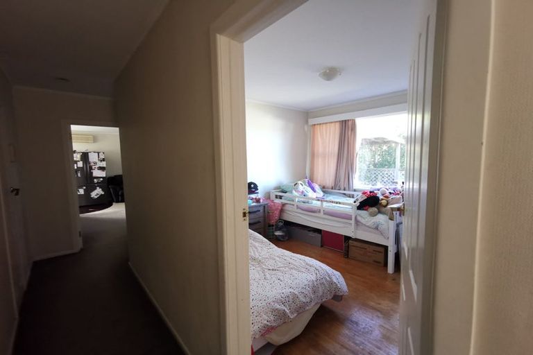 Photo of property in 33 Chippendale Crescent, Birkdale, Auckland, 0626