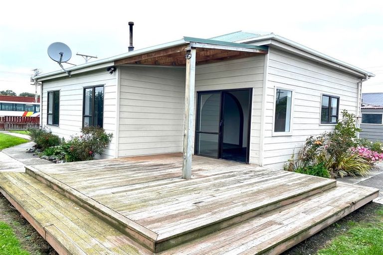 Photo of property in 48 Stewart Street, Balclutha, 9230