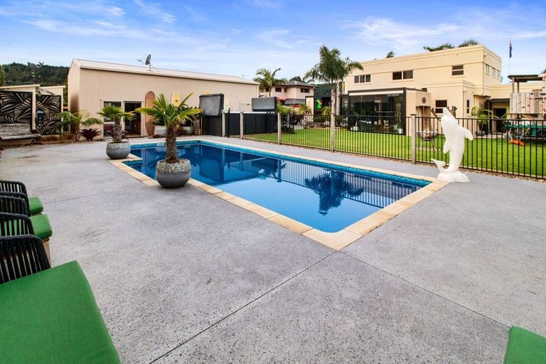 Photo of property in 101 Leighton Road, Whangamata, 3620