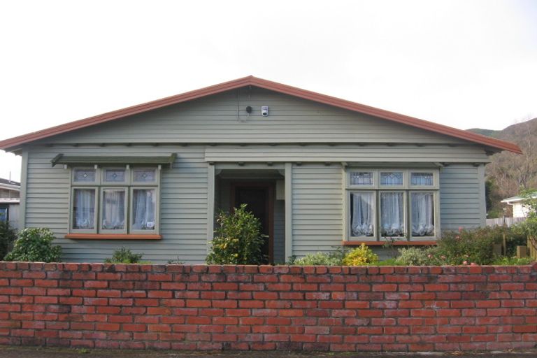 Photo of property in 23 Wainui Road, Waiwhetu, Lower Hutt, 5010