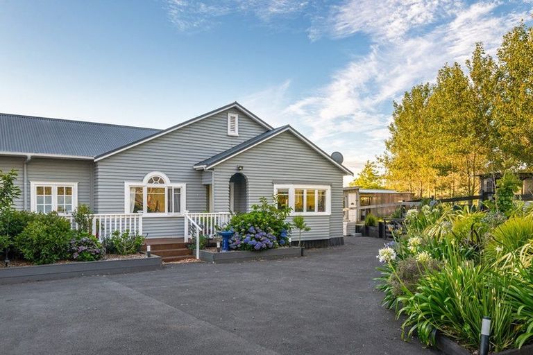 Photo of property in 44 Arone Way, Wainui, Silverdale, 0994