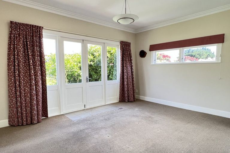 Photo of property in 460 Broadway, Miramar, Wellington, 6022