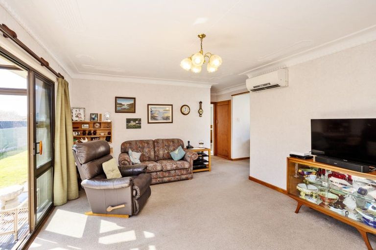 Photo of property in 24 Palmer Street, Grasmere, Invercargill, 9810