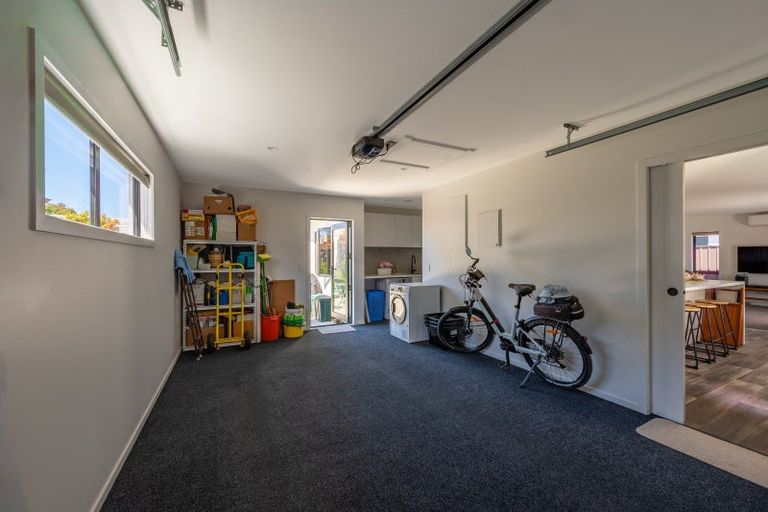 Photo of property in 8a Avenue Road, Greenmeadows, Napier, 4112