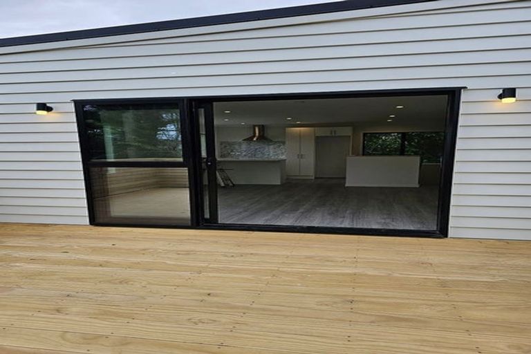 Photo of property in 22c Ohariu Road, Johnsonville, Wellington, 6037