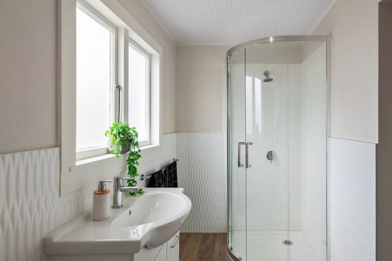 Photo of property in 1/142 Petrie Street, Richmond, Christchurch, 8013