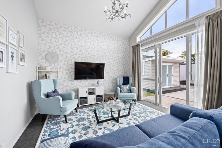 Photo of property in 13 John Street, Trentham, Upper Hutt, 5018