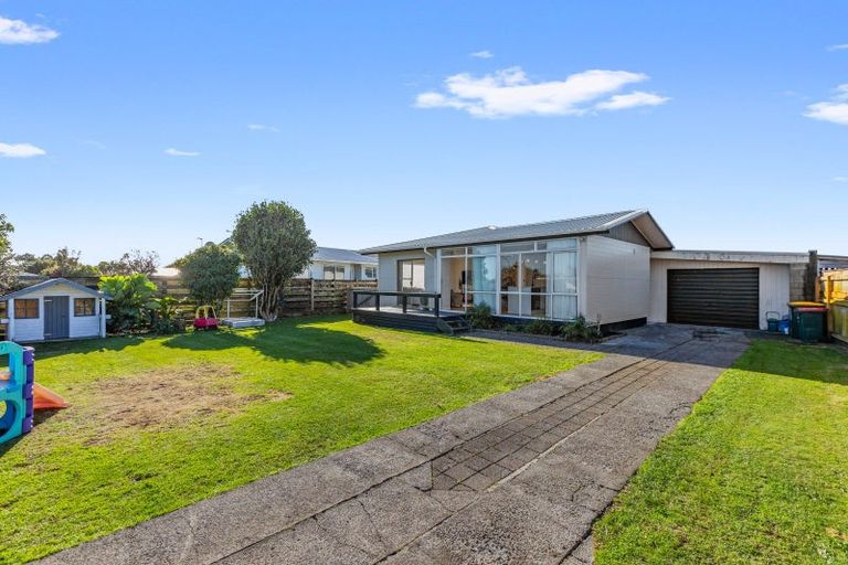 Photo of property in 3 Sole Avenue, Bell Block, New Plymouth, 4312