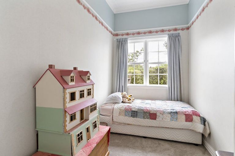 Photo of property in 206 Main Street, Greytown, 5712