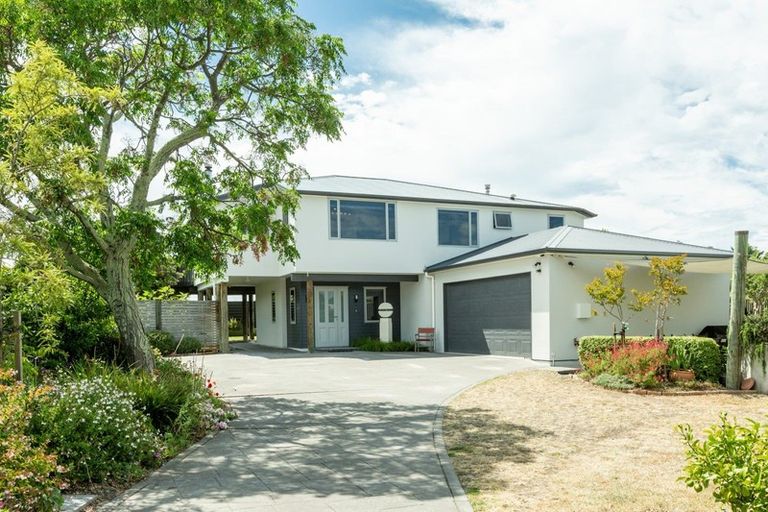 Photo of property in 500a Main North Road, Bay View, Napier, 4104