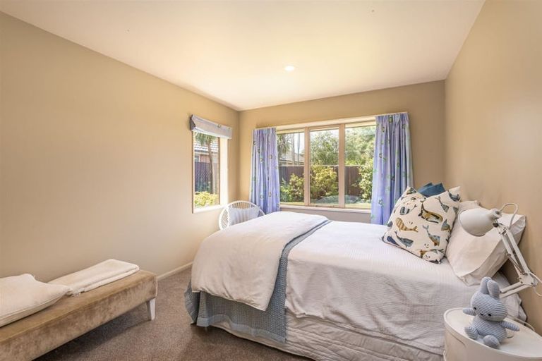 Photo of property in 14 Ashton Mews, Casebrook, Christchurch, 8051