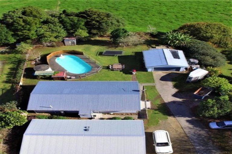 Photo of property in 141 Marsden Point Road, Ruakaka, 0116