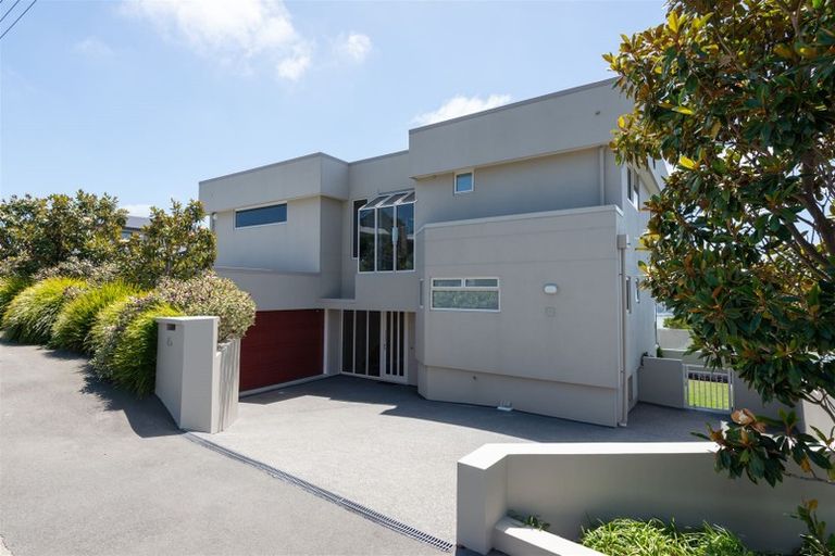 Photo of property in 45a Marama Crescent, Mount Pleasant, Christchurch, 8081