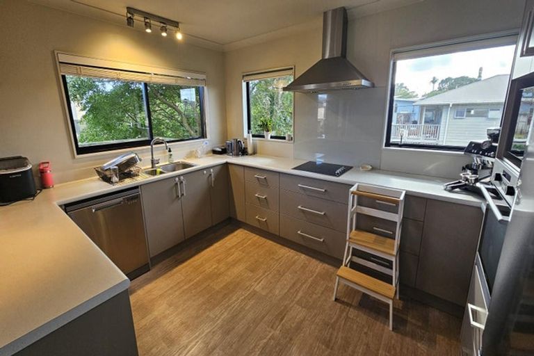 Photo of property in 24 Coby Sydney Drive, Bell Block, New Plymouth, 4312