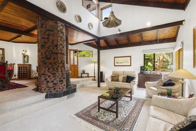 Photo of property in 426a Karori Road, Karori, Wellington, 6012