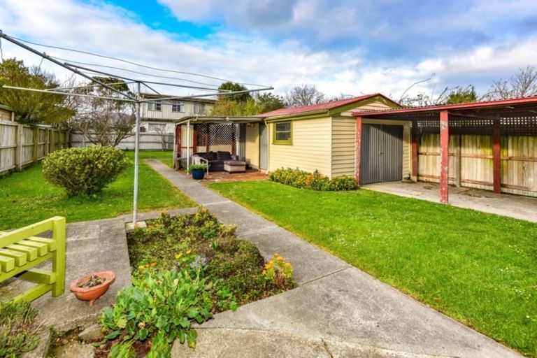 Photo of property in 135 Mackenzie Avenue, Woolston, Christchurch, 8023