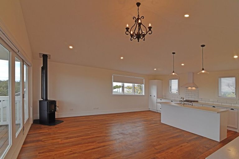 Photo of property in 40 Napier Terrace, Hospital Hill, Napier, 4110