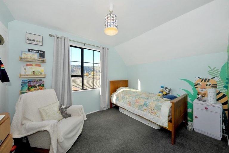 Photo of property in 28 Mauger Drive, Heathcote Valley, Christchurch, 8022