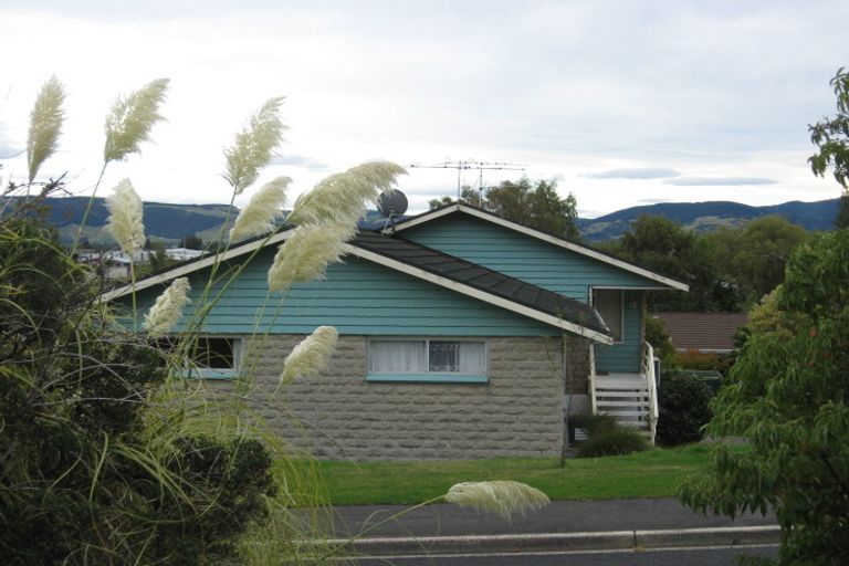 Photo of property in 6 Gebbie Street, Kinmont Park, Mosgiel, 9024