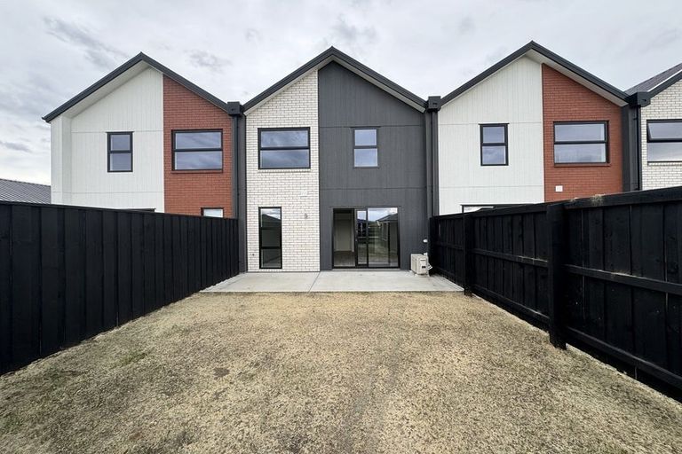 Photo of property in 9 Mccahon Lane, Rolleston, 7615